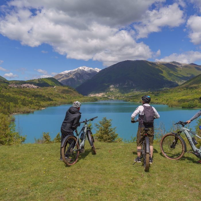 Tour in e-bike nella Vallis Regia