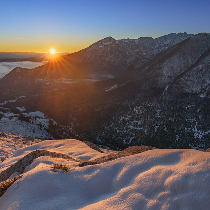 Scatti d’alba sul Monte Marsicano